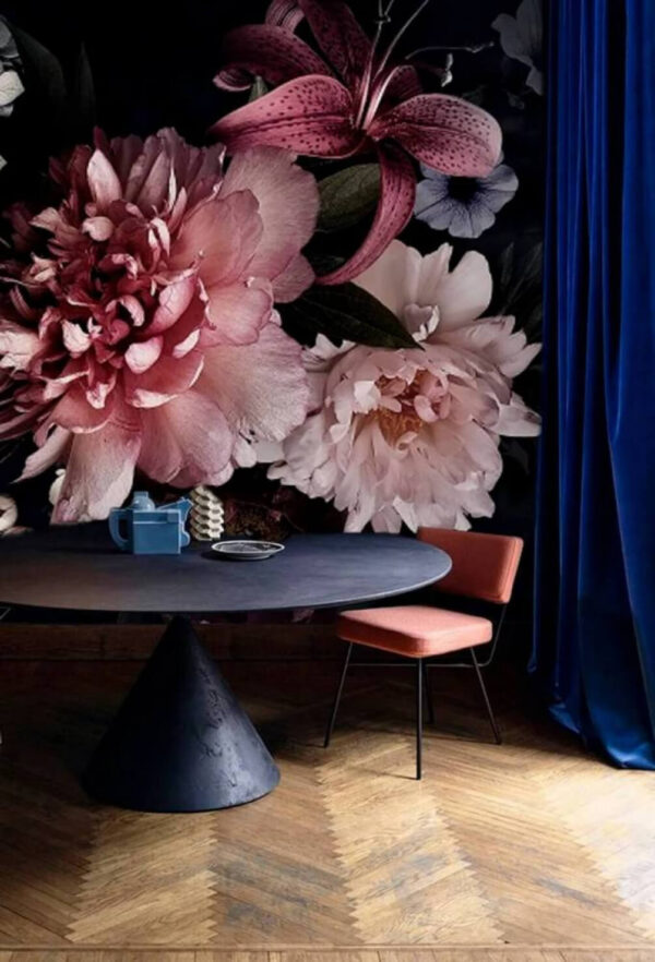 Lebendige Blüten vor dunklem Hintergrund Fototapeten Lebendige Blüten vor dunklem Hintergrund