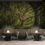 Fototapeten Großer Baum in einem Wald