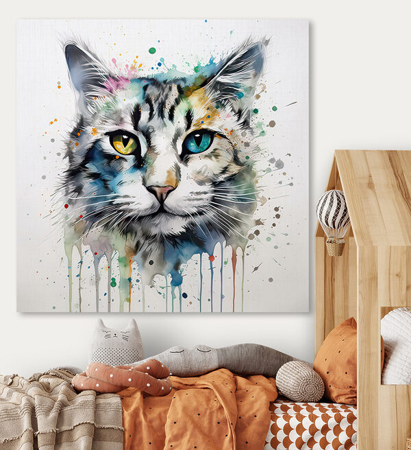 Lebhafte Katze mit bunten Augen Wandbilder Lebhafte Katze mit bunten Augen