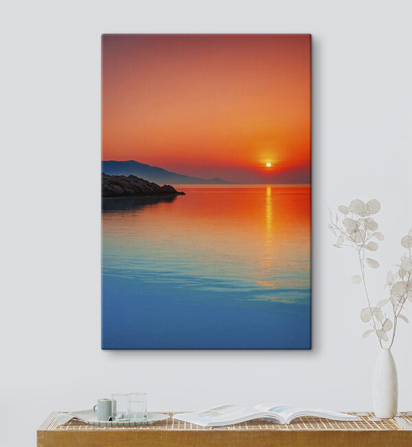 Canvas prints Sunset over a body of water Wandbilder Canvas prints Sunset over a body of water