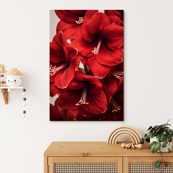 Leuchtend rote Blütenblätter in Blüte Wandbilder Leuchtend rote Blütenblätter in Blüte