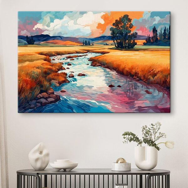 Ein Fluss fließt durch ein Feld Wandbilder Ein Fluss fließt durch ein Feld