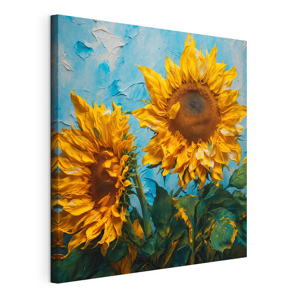 Sonnenblumen blühen vor einem blauen Hintergrund Wandbilder Sonnenblumen blühen vor einem blauen Hintergrund