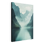 Wandbilder Wasserfläche mit Bergen und Nebel