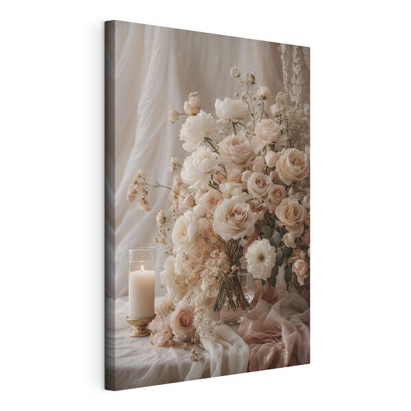 Wandbilder Eine Vase mit Blumen und eine Kerze