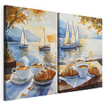 Modularer Leinwanddruck Aquarellbild, das ein paar Tassen Kaffee und Croissants auf einem Tisch mit Booten im Hintergrund zeigt